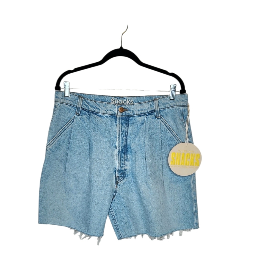NEW Snacks by Mother Double Pleat Fun Dip Short Fray in Just a Nibble Wa…